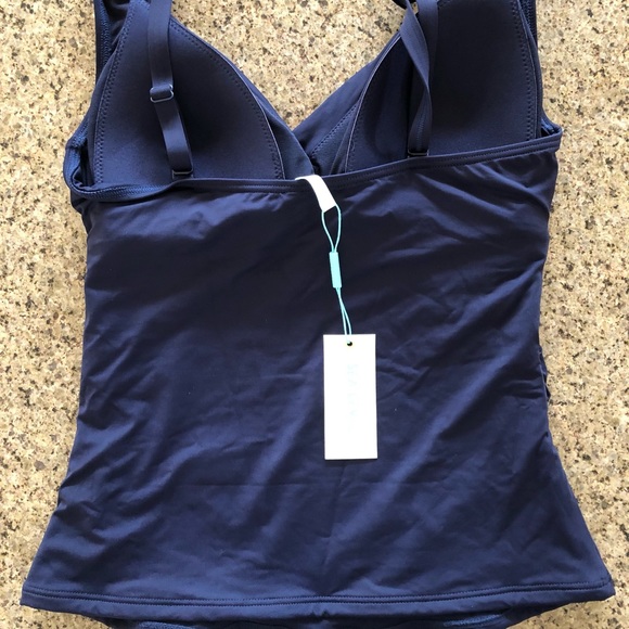 NWT Eco Essentials Cross Front Multifit Singlet Top-Night Sky - Picture 8 of 10